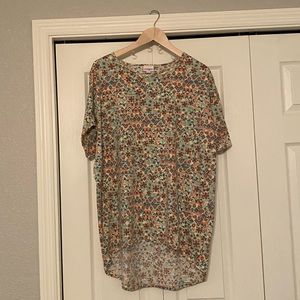 NWT LuLaRoe Irma tunic - Small